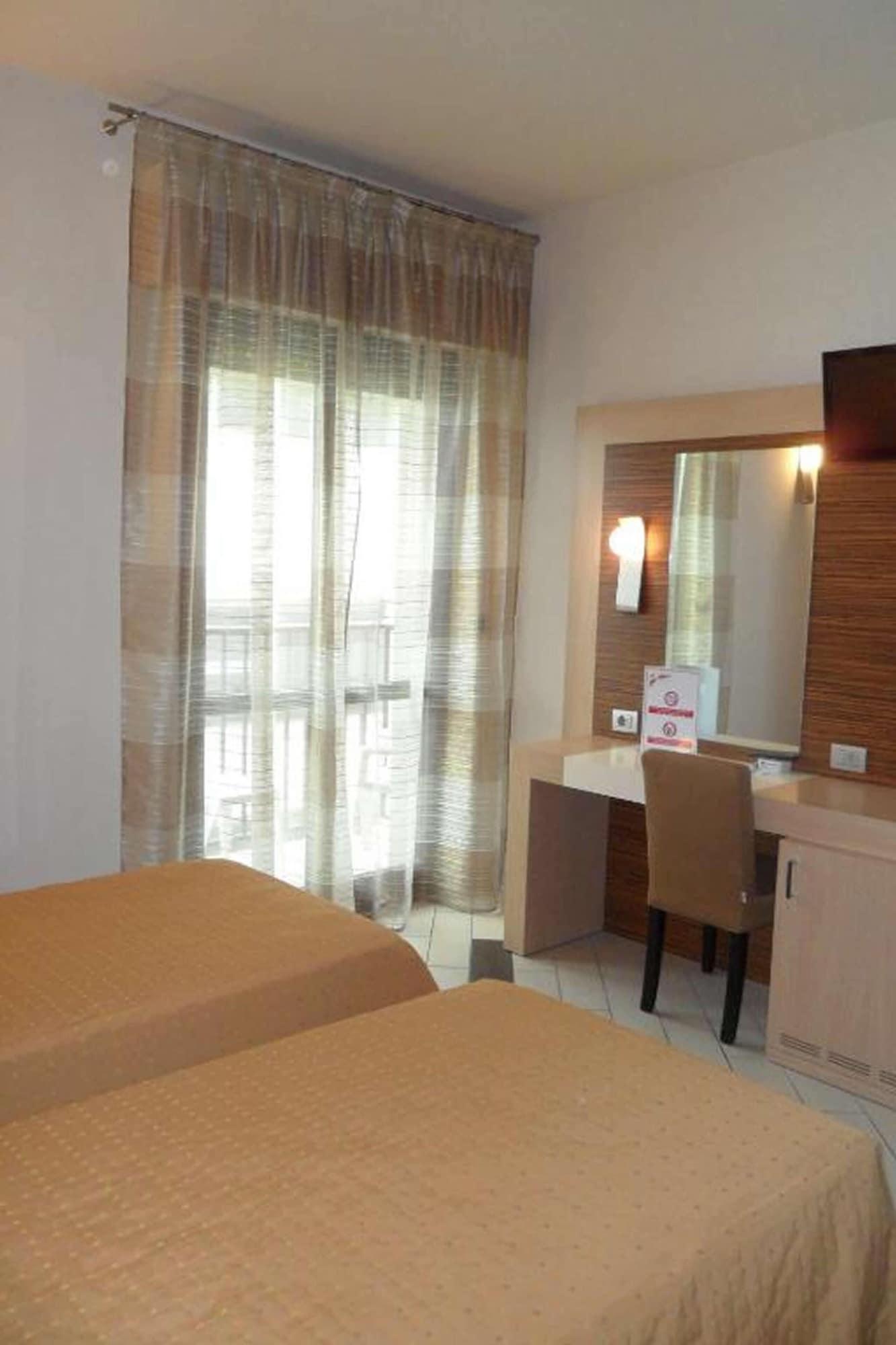 Hotel Eden เวียเรจโจ ภายนอก รูปภาพ