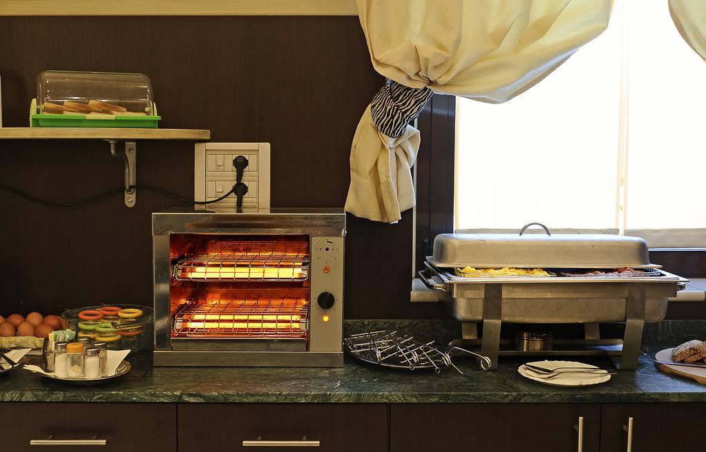 Hotel Eden เวียเรจโจ ภายนอก รูปภาพ